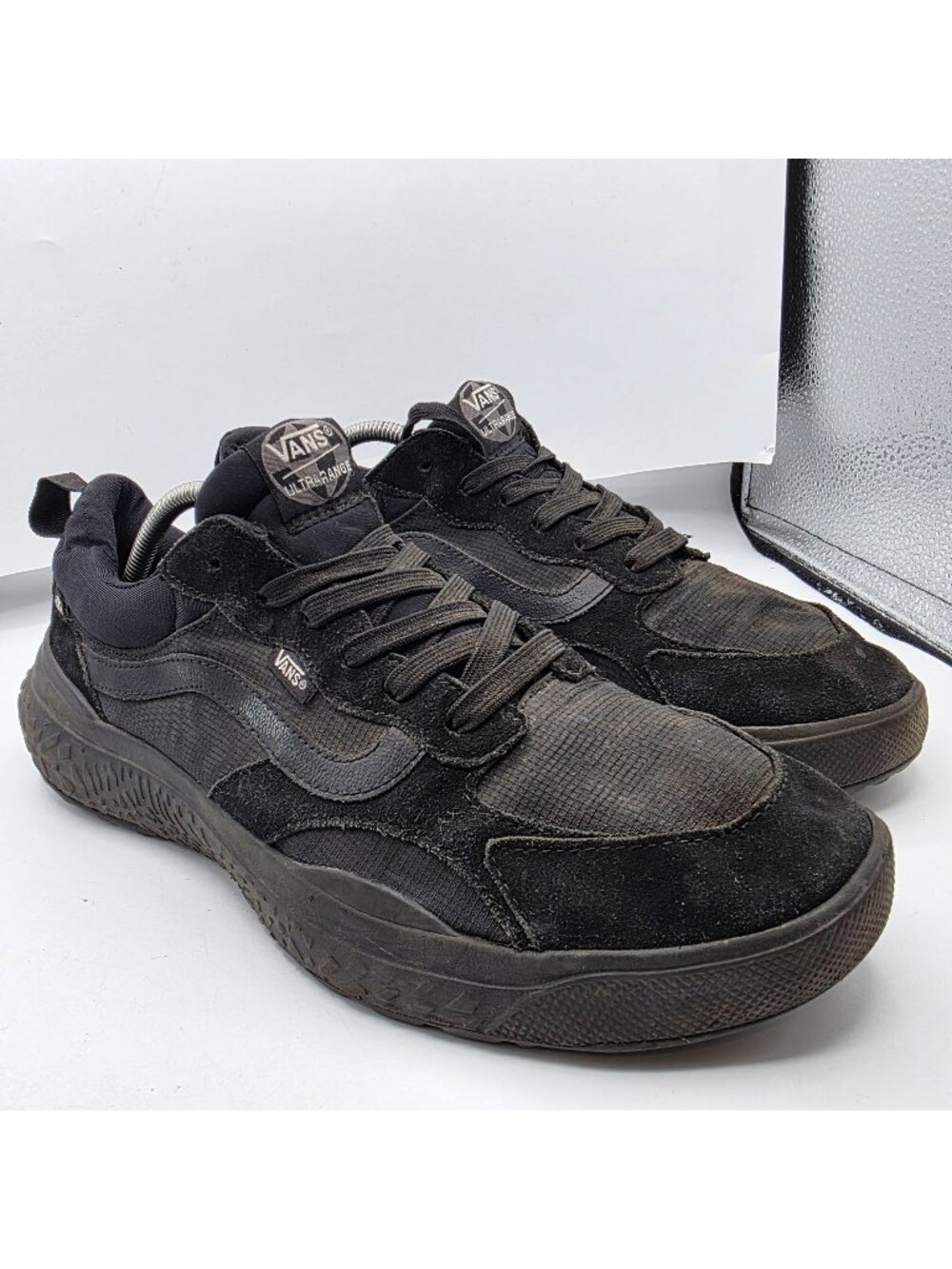 Vans UltraRange Neo VR 3 Mens Size 12 Black Low Top Sneakers Skateboarding Shoes